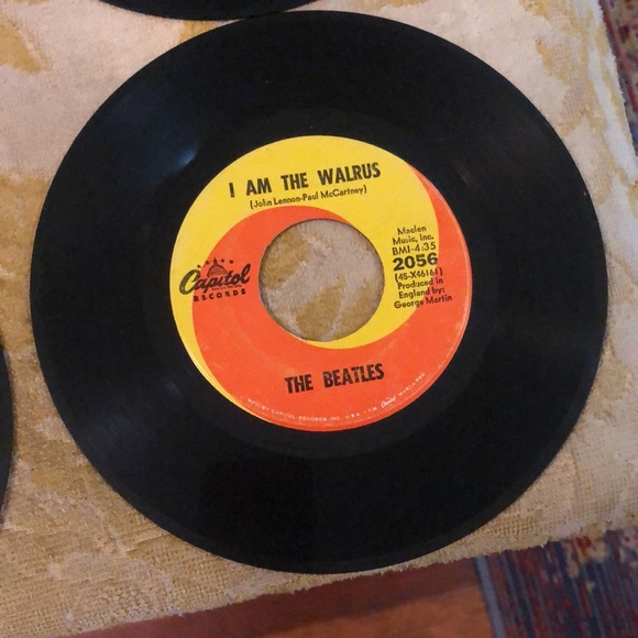 Beatles 45 records Hey Jude, yesterday, help, I am the walrus, let it be, 8 reco - Picture 6 of 10